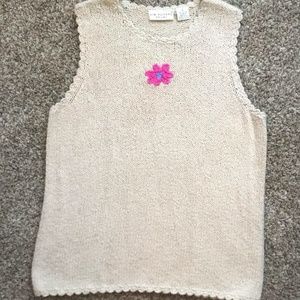 Knitted sleeveless sweater